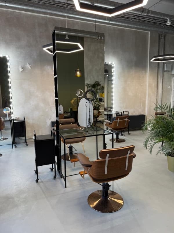 Место стилиста 3